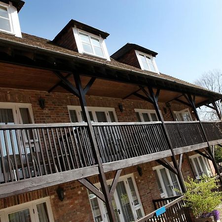 Gasthaus Newbury Manor Exterior foto