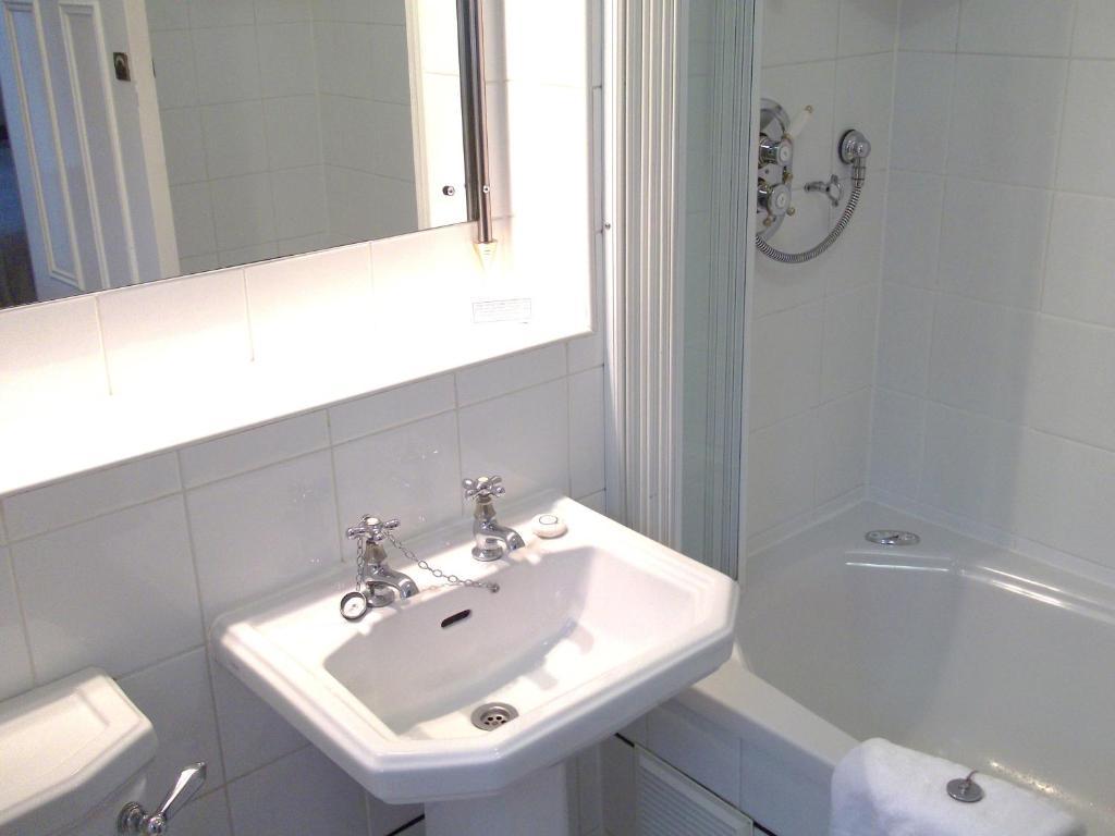 Gasthaus Newbury Manor Zimmer foto
